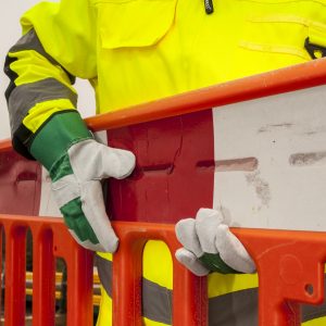 כפפות מגן מעור